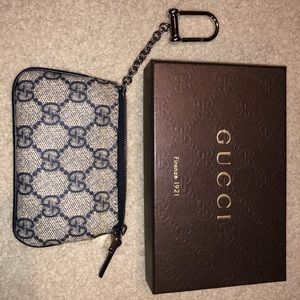 Like new Gucci Key Pouch/ Wallet